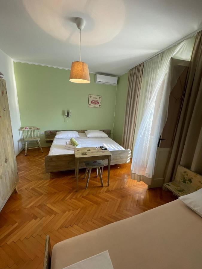 Apartmani Zorica Rab Town Exterior foto