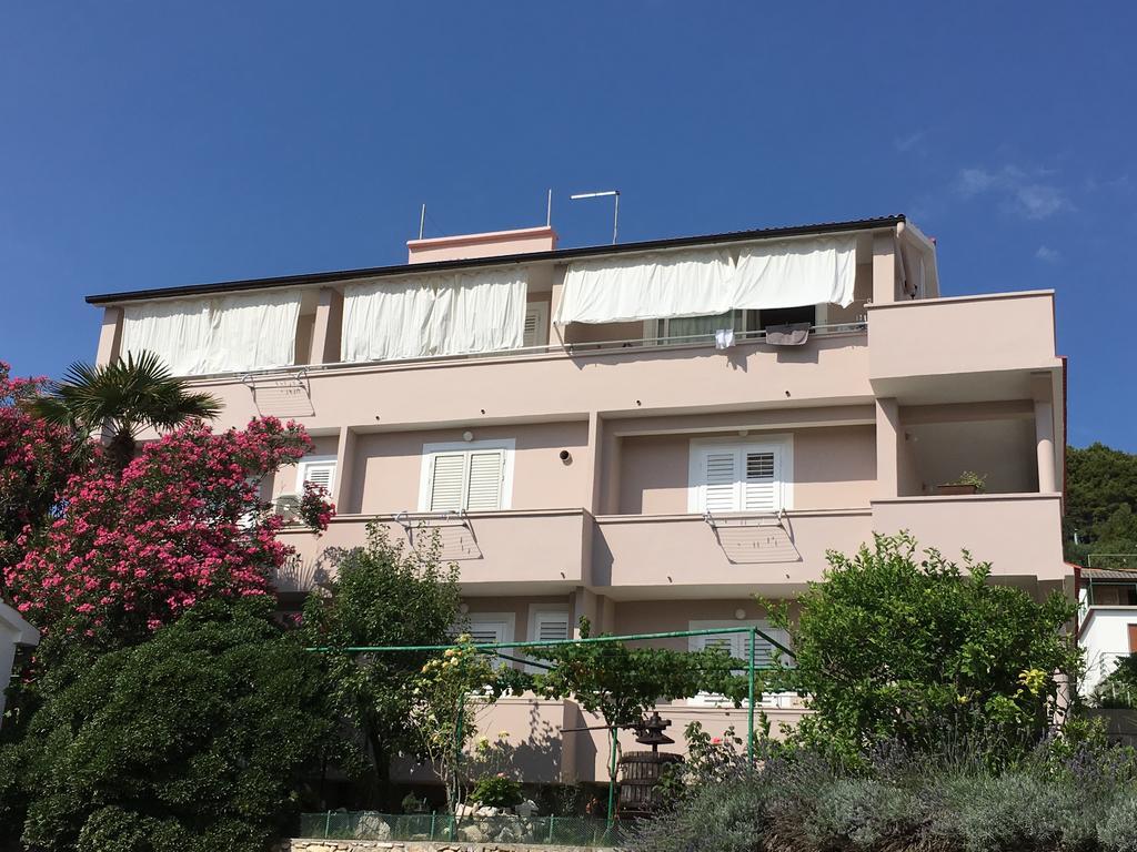 Apartmani Zorica Rab Town Exterior foto